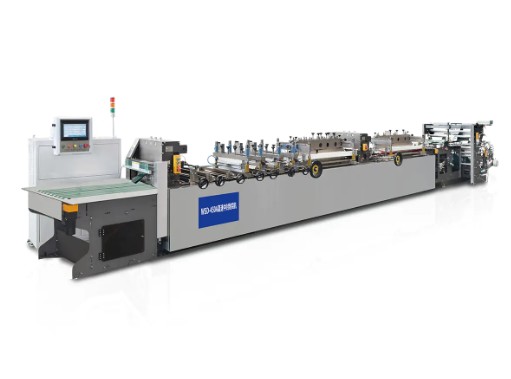 Proč může stroj na výrobu sáčků 450A se středovým těsněním a čtyřstranným těsněním dosáhnout bezproblémového a nepřetržitého provozu?